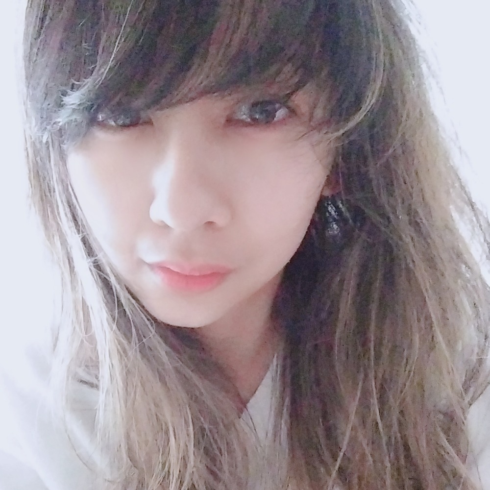 Meet your Posher, Imelda